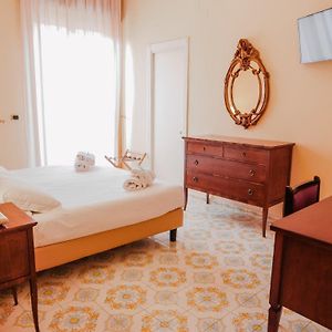 Camera superior con letto king size